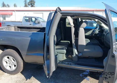 2006 Dodge Dakota Slt z USA, uszkodzony, nr VIN 1D3HW42N56S596339